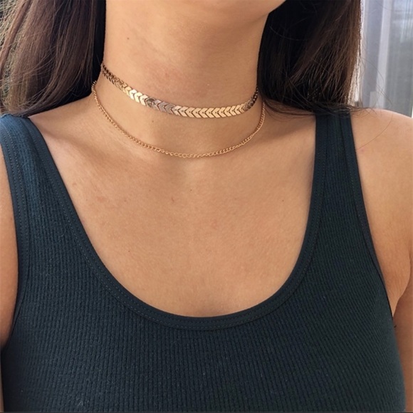 ⭐️ Awesome BoHo double layered fishtail arrows layered choker in silver or gold - Picture 9 of 11